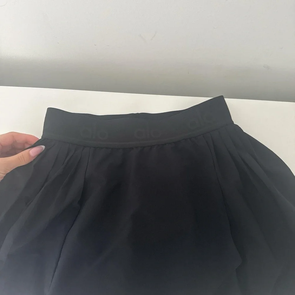 ALO Yoga Black Circle Skirt